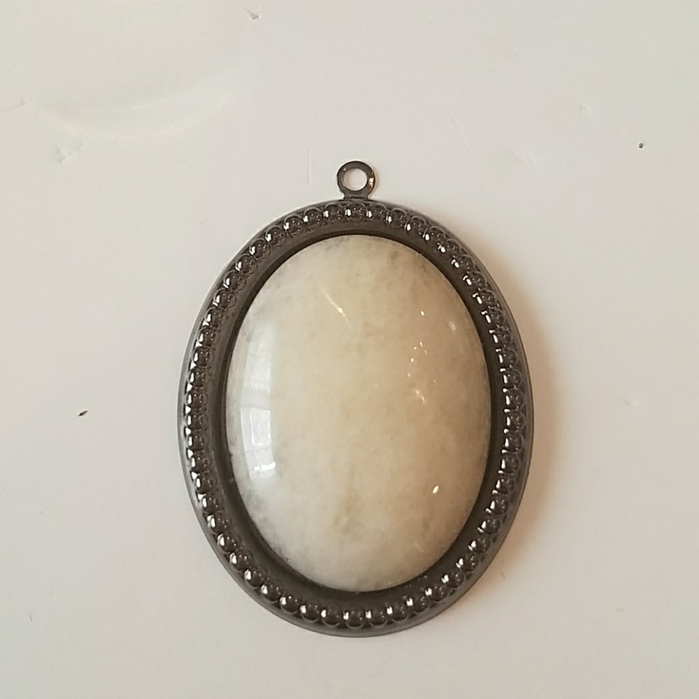GASOLINE GLAMOUR pendant cream stone
